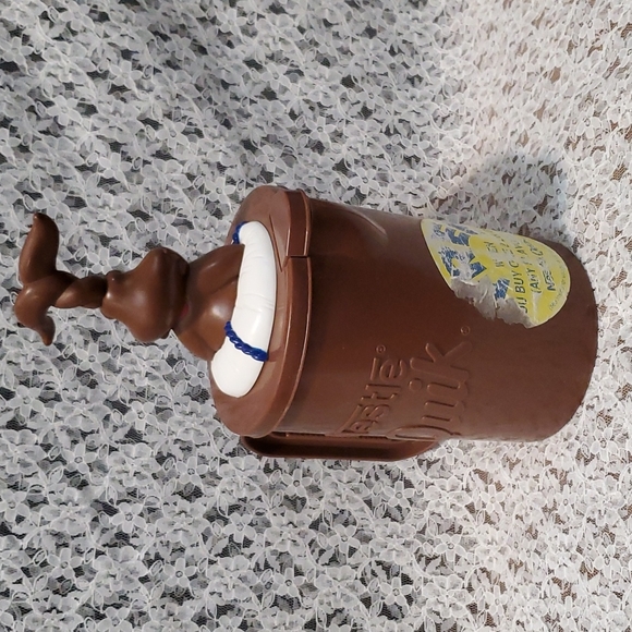VTG Nestlé Quik Drink Chocolate Milk Plastic Pitcher Turning Stir Inside - Picture 7 of 13